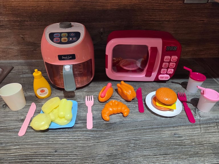 image for Smyths microwave and air fryer