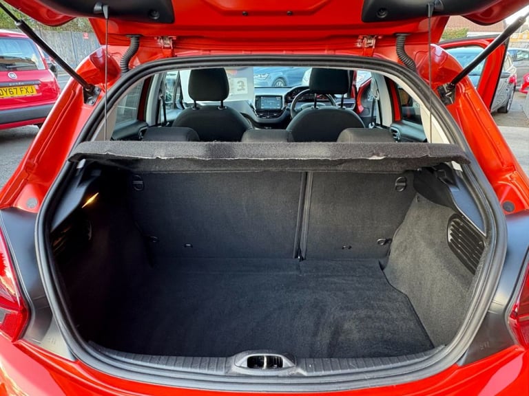  Peugeot 208 1.2 PureTech Allure Premium Orange 5dr Hatch Petrol