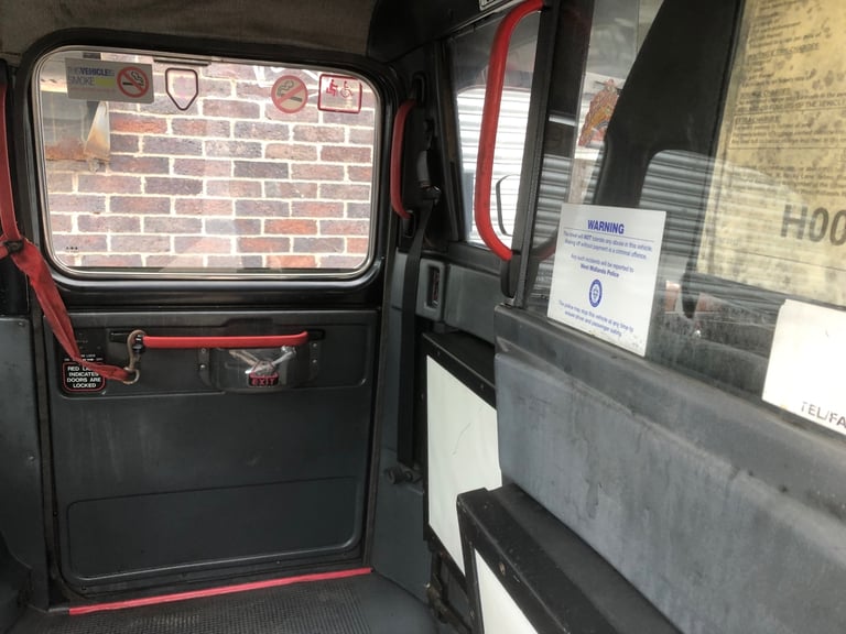 1996 CARBODIES TAXI/HIRE CAR LTI FAIRWAY AUTOMATIC LONDON TAXI 1996 (N) Taxi Diesel Automatic