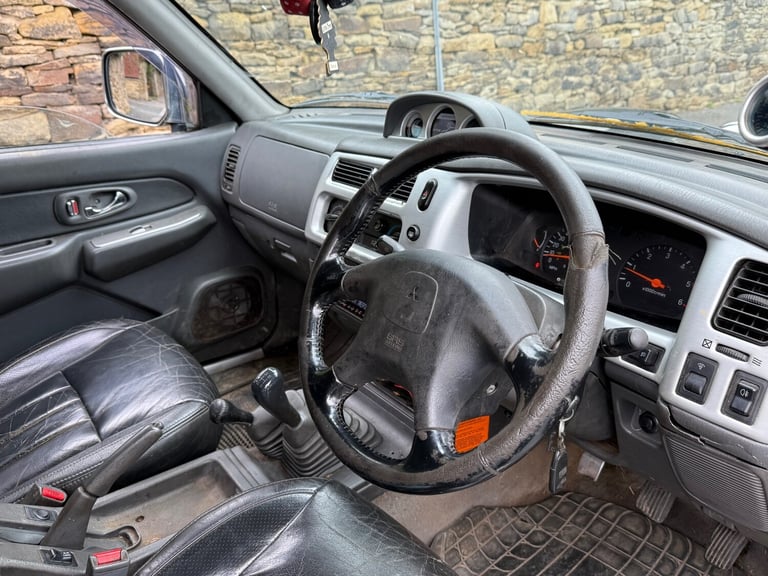 2004 Mitsubishi L200 Double Cab TD Warrior 4WD 113Bhp PICK UP Diesel Manual