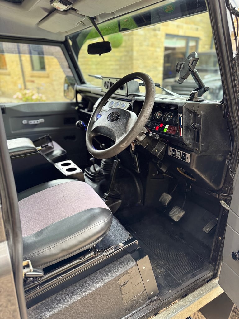 1997 P reg Land Rover Defender 90 300TDi 