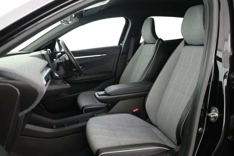 2024 Renault Megane E Tech EV60 160kW Iconic 60kWh Optimum Charge 5dr Auto Hatchback Electric Aut...