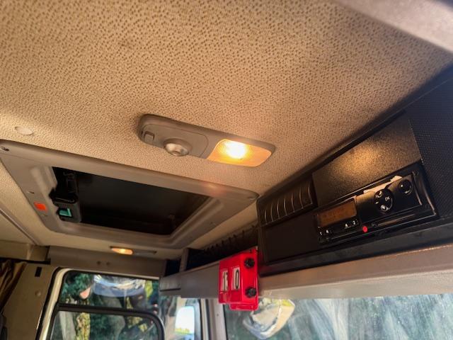 2013 DAF CF 65.220 sleeper Eurovac 1000 deep lift high volume combination tanker