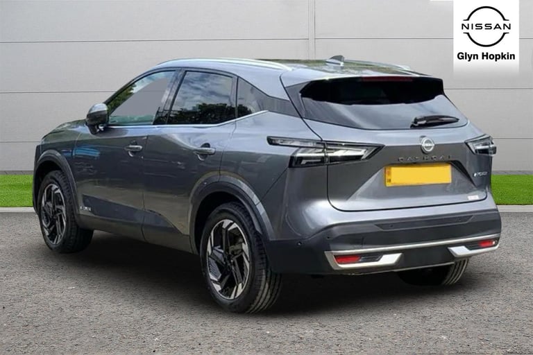 2025 Nissan Qashqai 1.5 E-Power 205 N-Connecta [Glass Roof] 5dr Auto Hatchback Hybrid Automatic