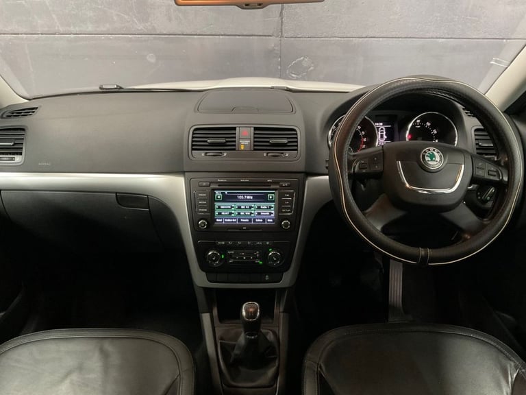 2012 Skoda Yeti 2.0 TDI Elegance SUV 5dr Diesel Manual Euro 5 (110 ps) HATCHBACK Diesel Manual