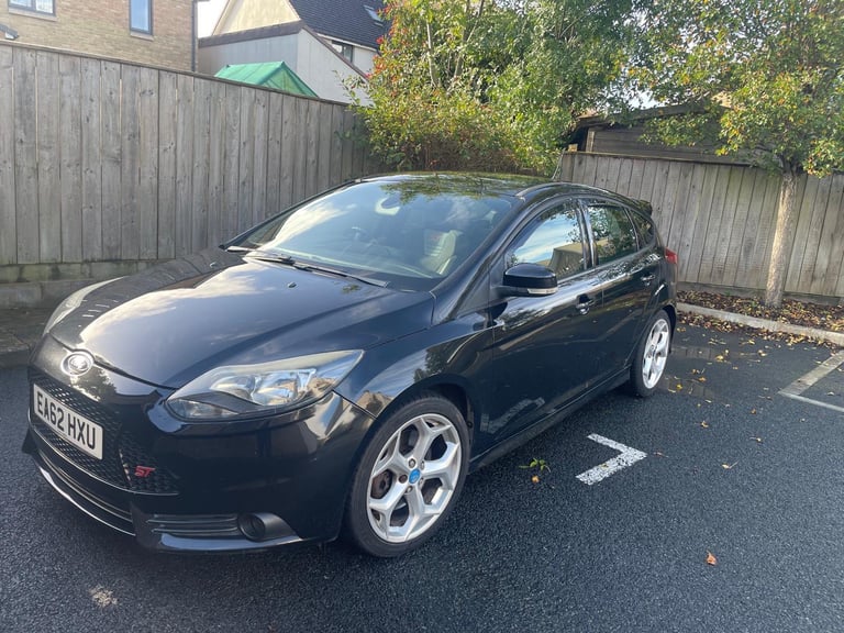 Ford, FOCUS, Hatchback, 2012, Manual, 1999 (cc), 5 doors