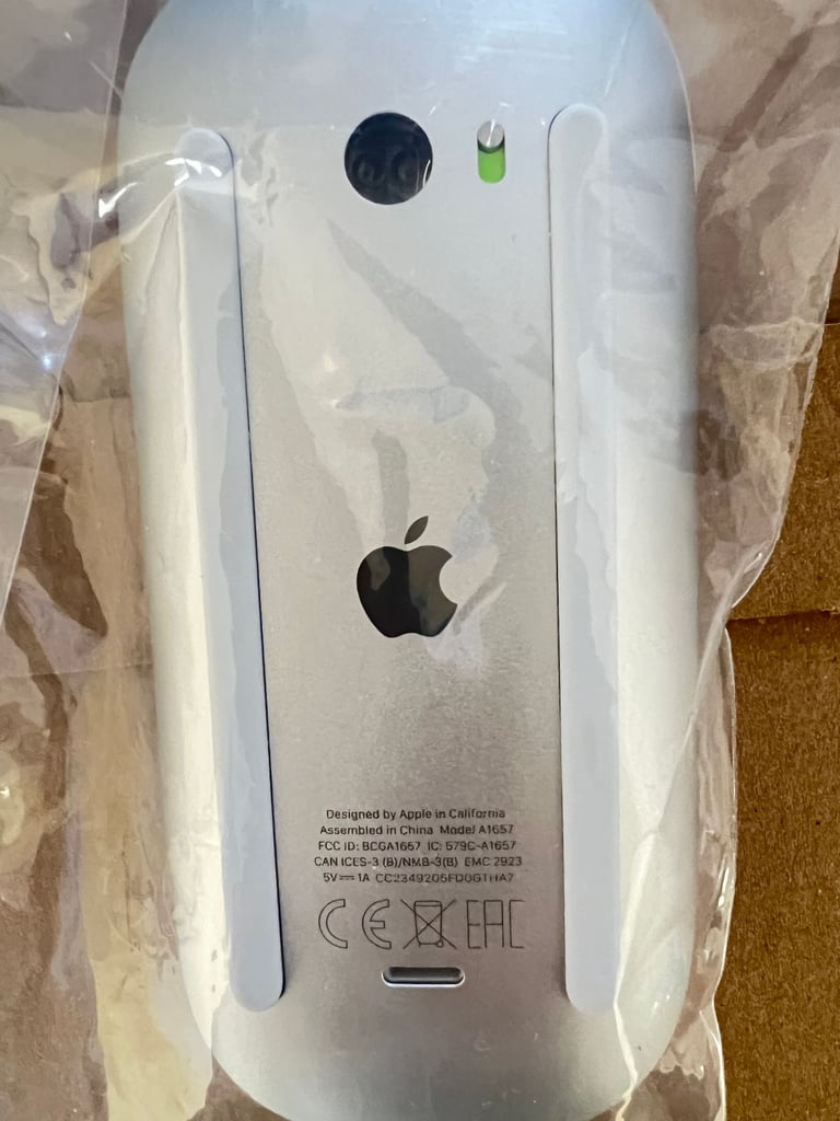 BRAND NEW 100% Genuine Apple Magic Mouse Multi-Touch Surface Bluetooth Rechargeable White-BUY ME