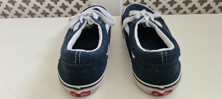 Unisex Suede Vans Trainers