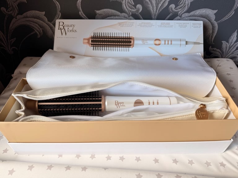 image for Beauty Works XXL volume hot brush 38MM