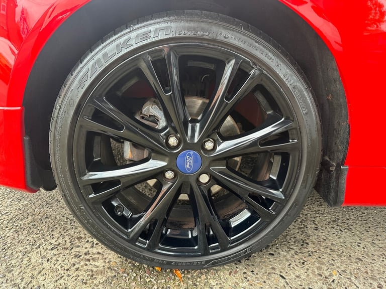 2014 Ford Fiesta 1.0 EcoBoost 140 Zetec S Red 3dr HATCHBACK Petrol Manual