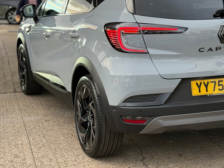2025 Renault Captur 1.8 E-Tech Full Hybrid 160 Esprit Alpine 5dr Auto HATCHBACK PETROL/ELECTRIC A...
