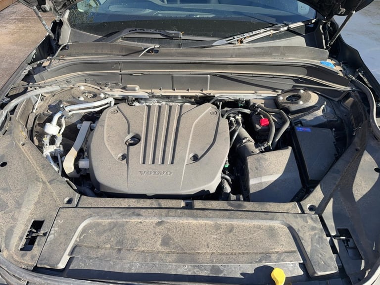 2024 74 VOLVO XC90 B5 PLUS AWD 2.0T HYBRID AUTO DAMAGED REPAIRABLE SALVAGE 