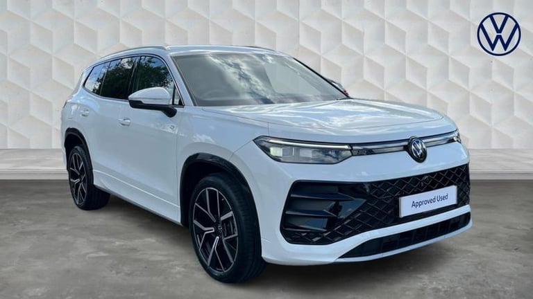 image for 2025 Volkswagen Touran R-Line 1.5 TSI eHybrid 204PS 6-Speed DSG 5 Door Automatic Estate Hybrid Au...