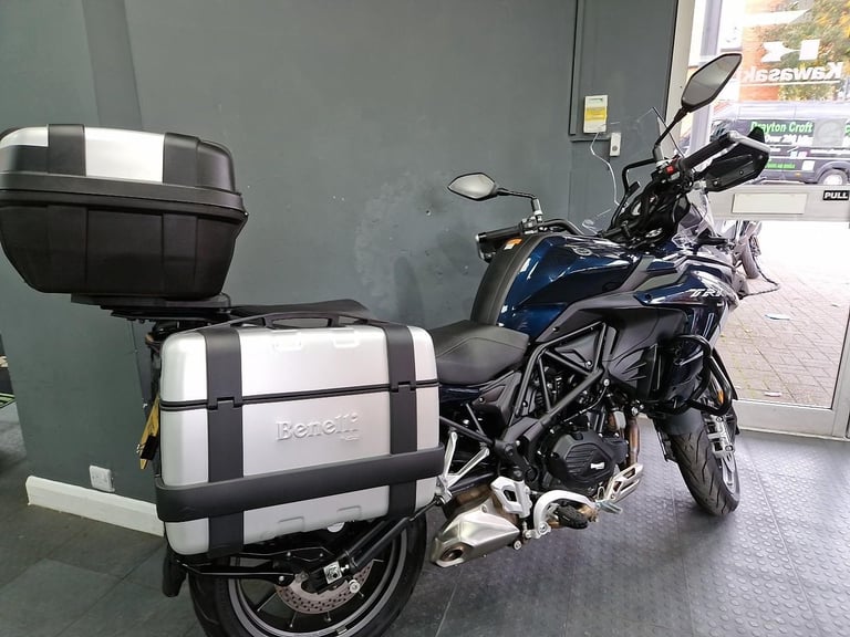 2024 Benelli TRK 502 E5