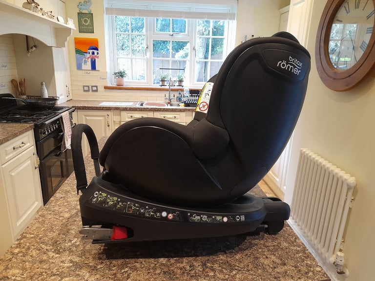 Britax dualfix R isofix child car seat