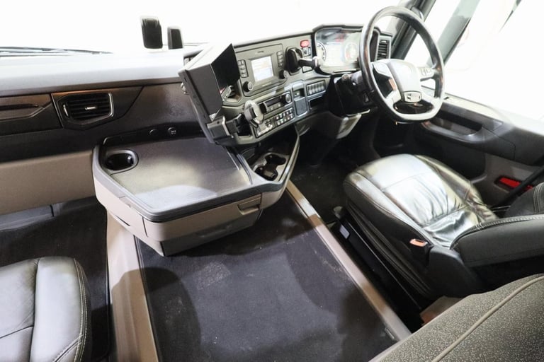 2022 (72 PLATE) Scania R500 6x2 Euro 6 Tractor Units