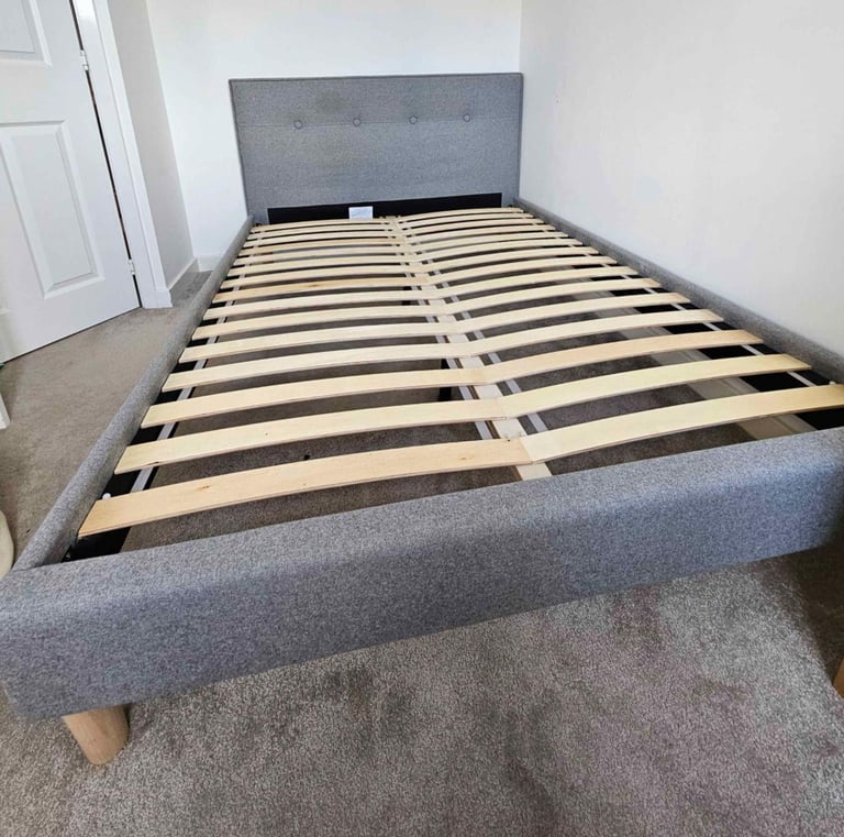 Double Bed With Mattress 