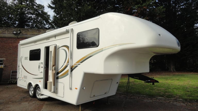 Fifth Wheel Celtic Rambler 5th wheel trailer
