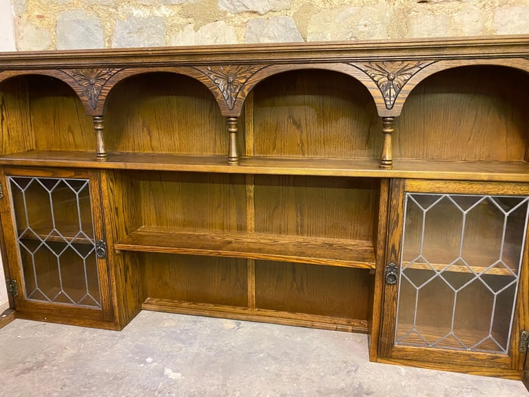 OLD CHARM DRESSER TOP.  VGC