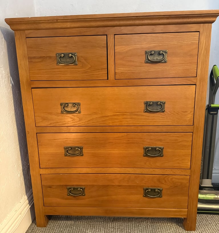 image for Oak chest of drawers