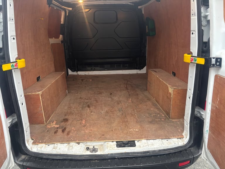 Ford, TRANSIT CUSTOM, Panel Van, 2019, Manual, 1996 (cc)