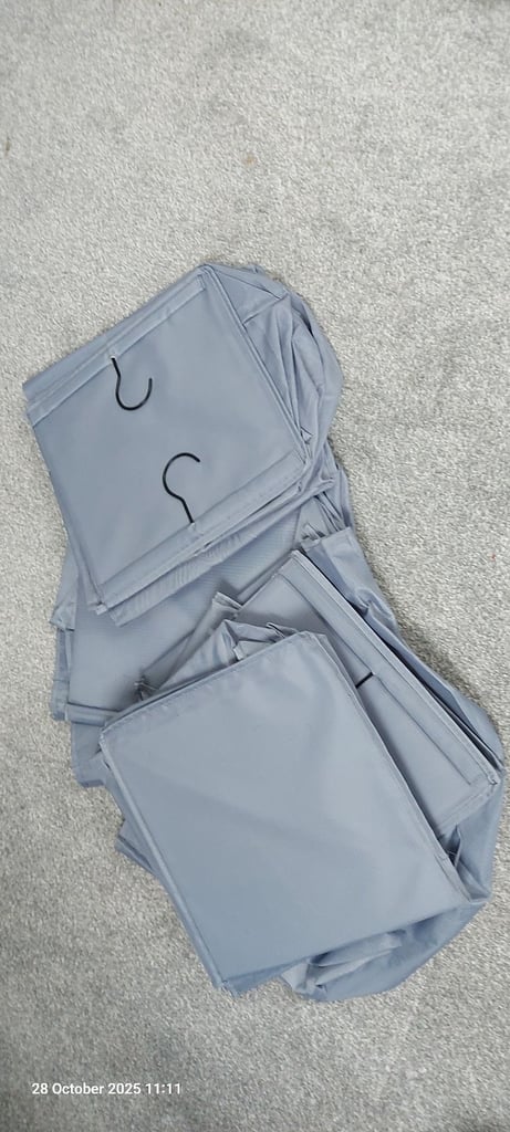 hanging organizer x 4