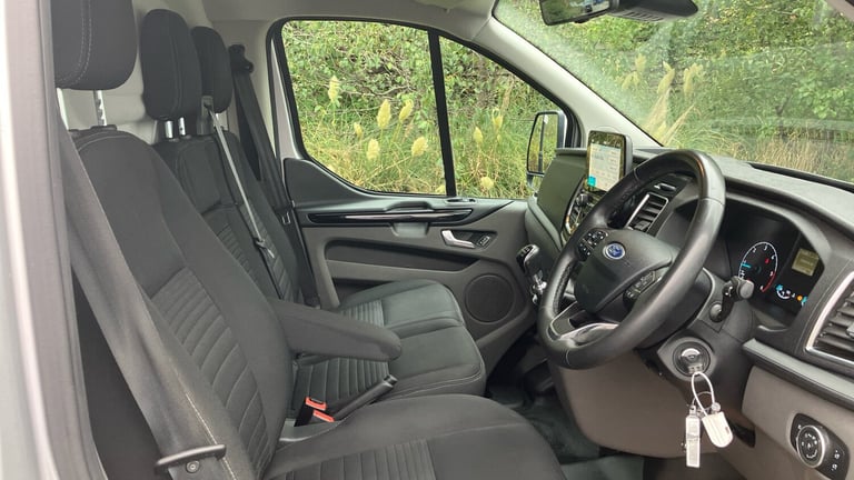 2023 Ford Transit Custom 2.0 EcoBlue 130ps Low Roof Limited Van PANEL VAN DIESEL Manual