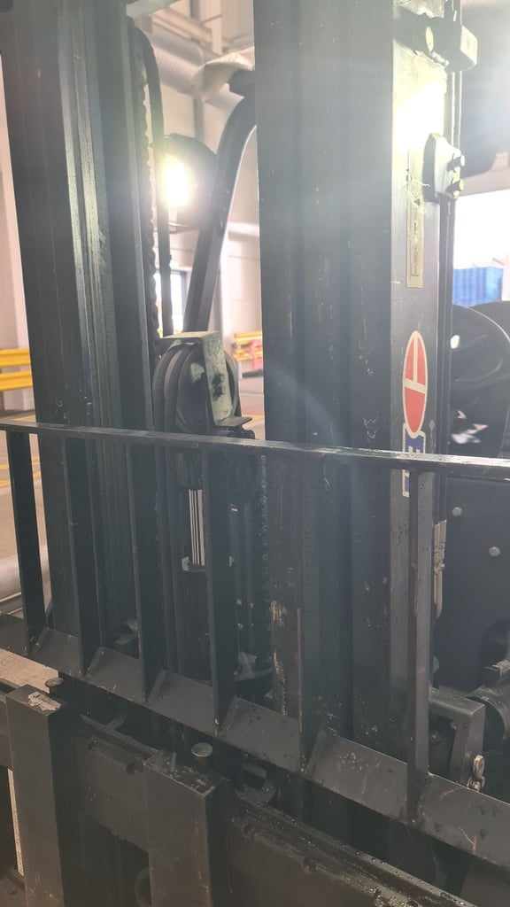 Electric Forklift truck EP series 35 2016