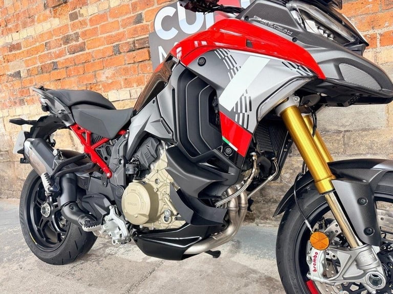 DUCATI MULTISTRADA V4 S PIKES PEAK 2025 25