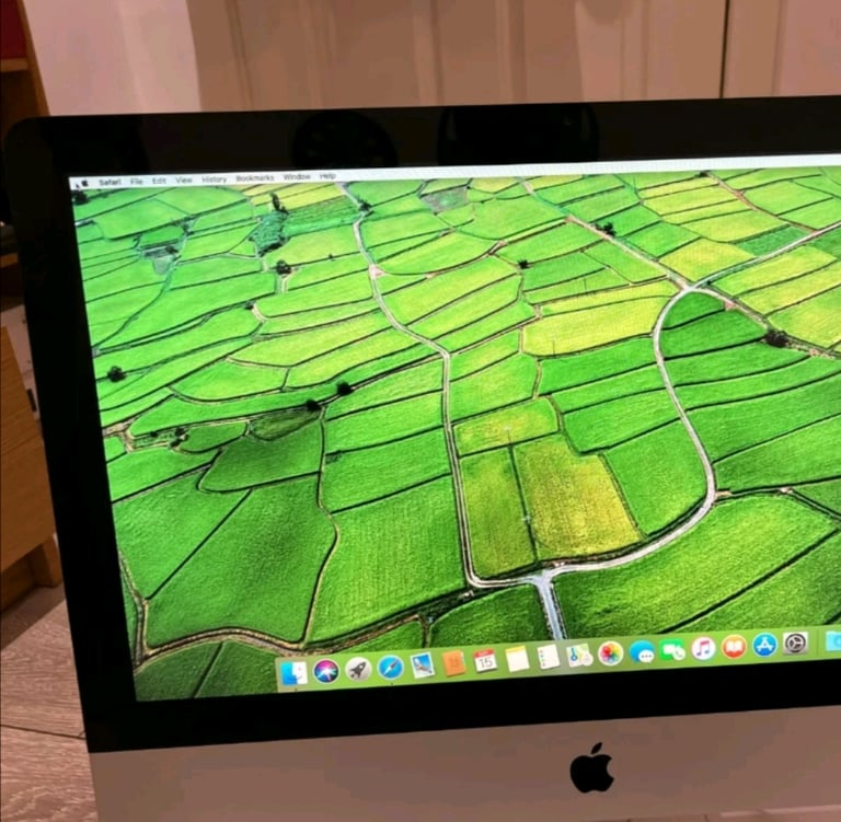 image for iMac 21.5 &quot; VGC condition  21.5&quot; 2 TB hard drive,10gb ram