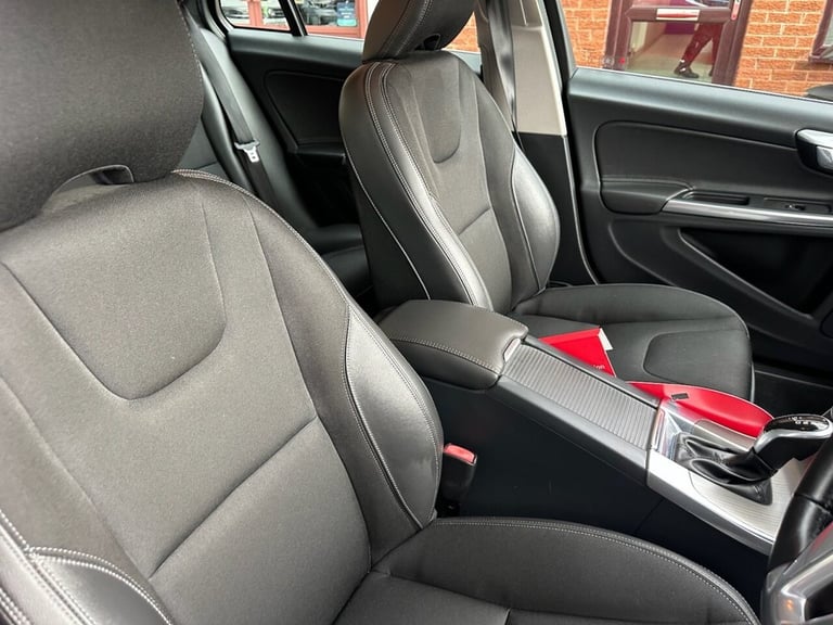 2015 Volvo V60 T3 [152] SE Nav 5dr Geartronic ESTATE PETROL Automatic