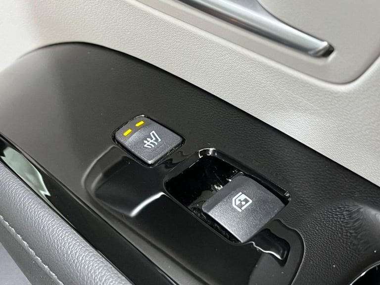 2023 Hyundai TUCSON 1.6 h T-GDi 13.8kWh Ultimate SUV 5dr Petrol Plug-in Hybrid Auto 4WD Euro 6  E...