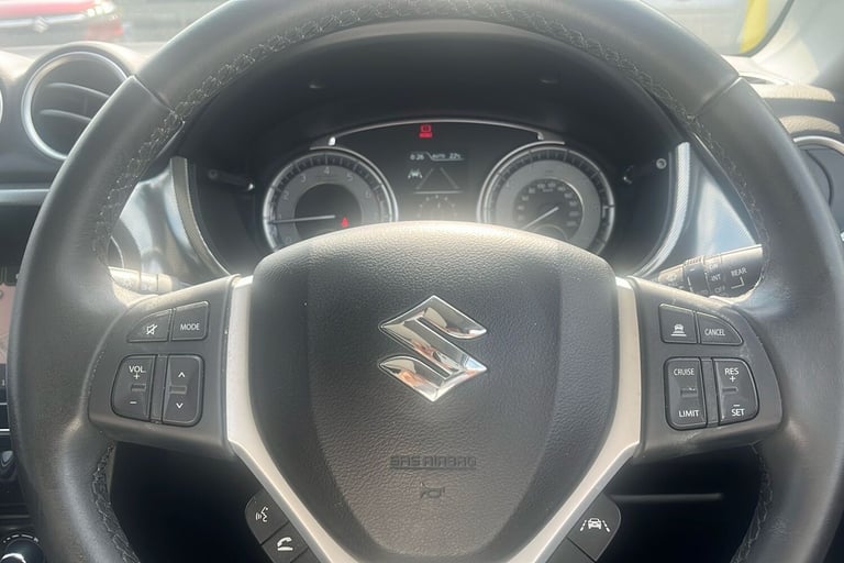  Suzuki Vitara 1.4 Boosterjet Mhev Sz5 Suv 5dr Petrol Hybrid Manual Allgrip