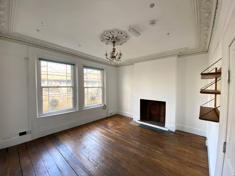 image for SELF-CONTAINED STUDIO / OFFICE SPACE IN BRISTOL OLD CITY, NEAR ST. NICK'S MARKET