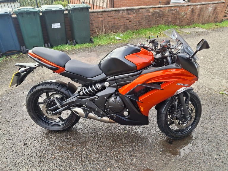 Kawasaki, ER, 2014, 649 (cc)