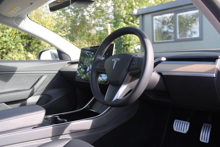 2020 Tesla Model 3 Performance AWD 4dr [Performance Upgrade] Auto SALOON ELECTRIC Automatic