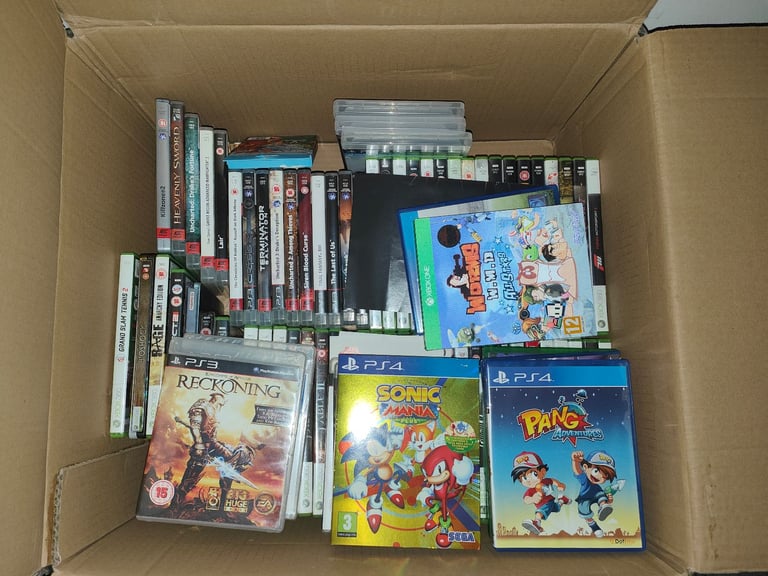 VIDEO GAME COLLECTION
