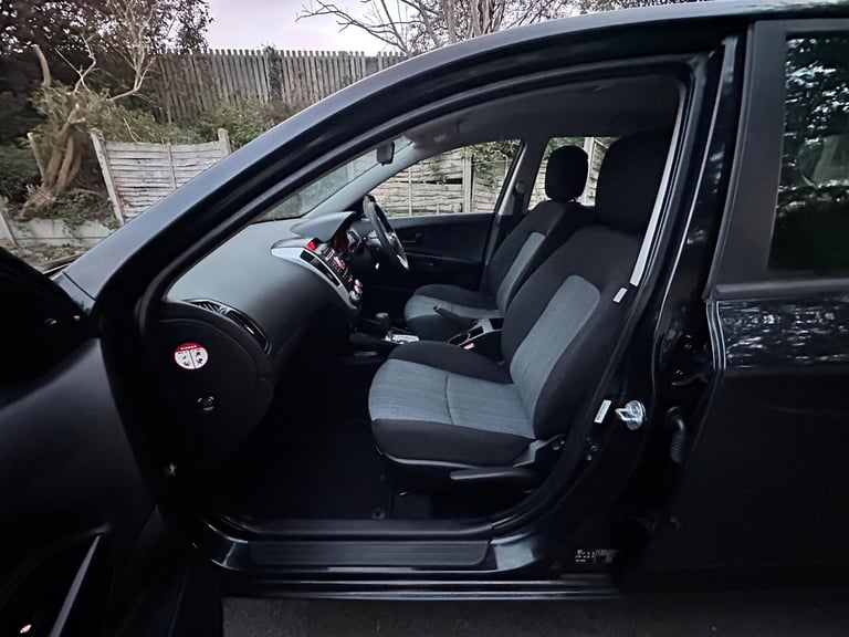 2010 Kia Ceed 1.6 1 Auto Euro 4 5dr HATCHBACK Petrol Automatic