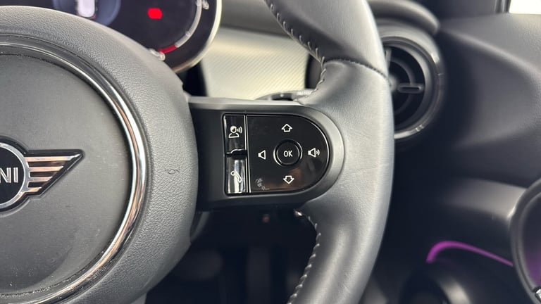 2023 MINI Hatch 1.5 Cooper Exclusive 5dr Auto Petrol Hatchback Hatchback Petrol Automatic