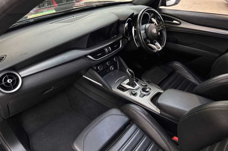 2022 Alfa Romeo Stelvio 2.0T Veloce SUV 5dr Petrol Auto Q4 AWD Euro 6 (s/s) (280 ps) SUV Petrol A...