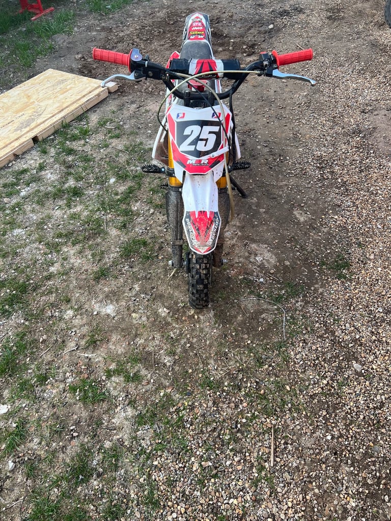 M2R Racing 90R 90cc Motorbike 10/10 62cm manual Mini Pit Bike