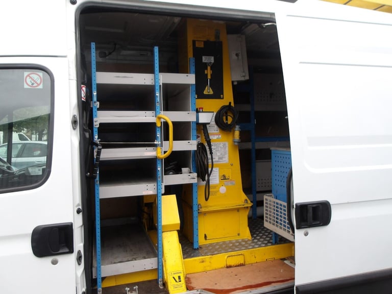 2014 Iveco Daily Specialist vehicle NA DIESEL Manual