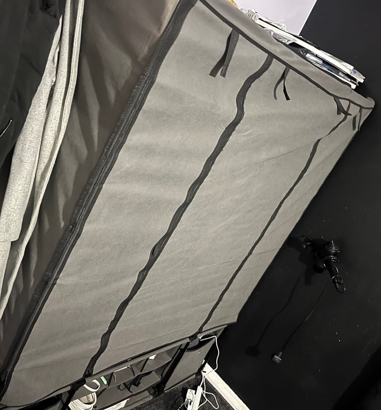 Large canvas wardrobe 