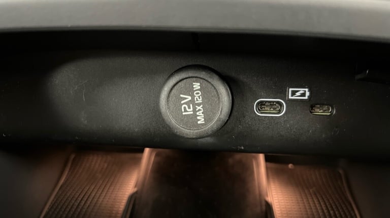 2024 Volvo XC40 Plus, B3 Mild hybrid, Petrol, Dark Estate Petrol Automatic