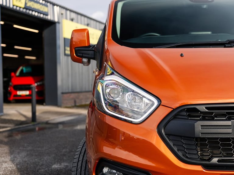 2022 Ford Transit Custom 2.0 EcoBlue 130ps Low Roof D/Cab Limited Van PANEL VAN DIESEL Manual