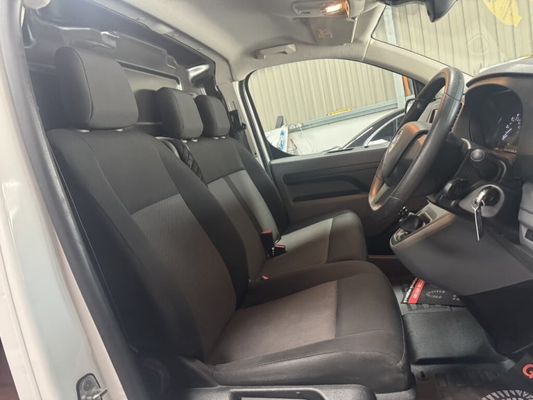 2022 Vauxhall Vivaro 1.5 L1H1 F2700 DYNAMIC S/S Manual Panel Van Diesel Manual