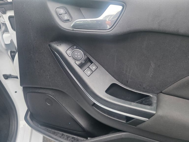 2017 Ford Fiesta 1.0T EcoBoost Titanium Hatchback 5dr Petrol Auto Euro 6 (s/s) (100 ps) Hatchback...