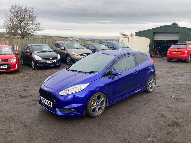 2016 Ford Fiesta 1.6 EcoBoost ST-3 3dr HATCHBACK Petrol Manual