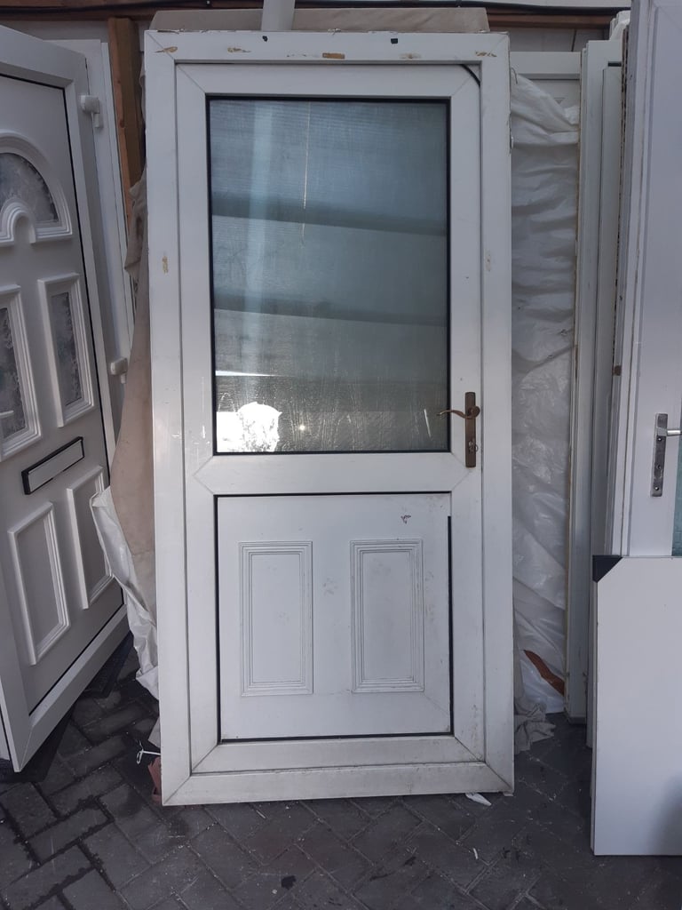 Pvc bak door very clean