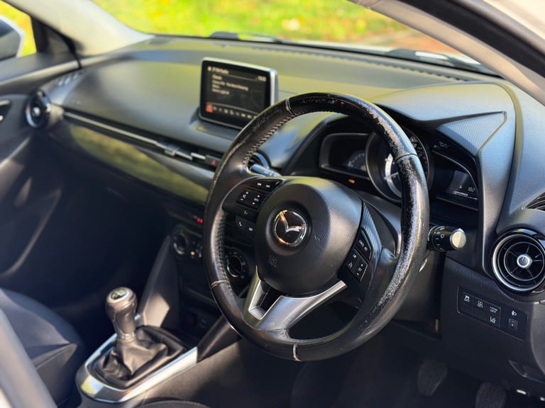 Mazda, 2, Hatchback, 2015, Manual, 1496 (cc), 5 doors